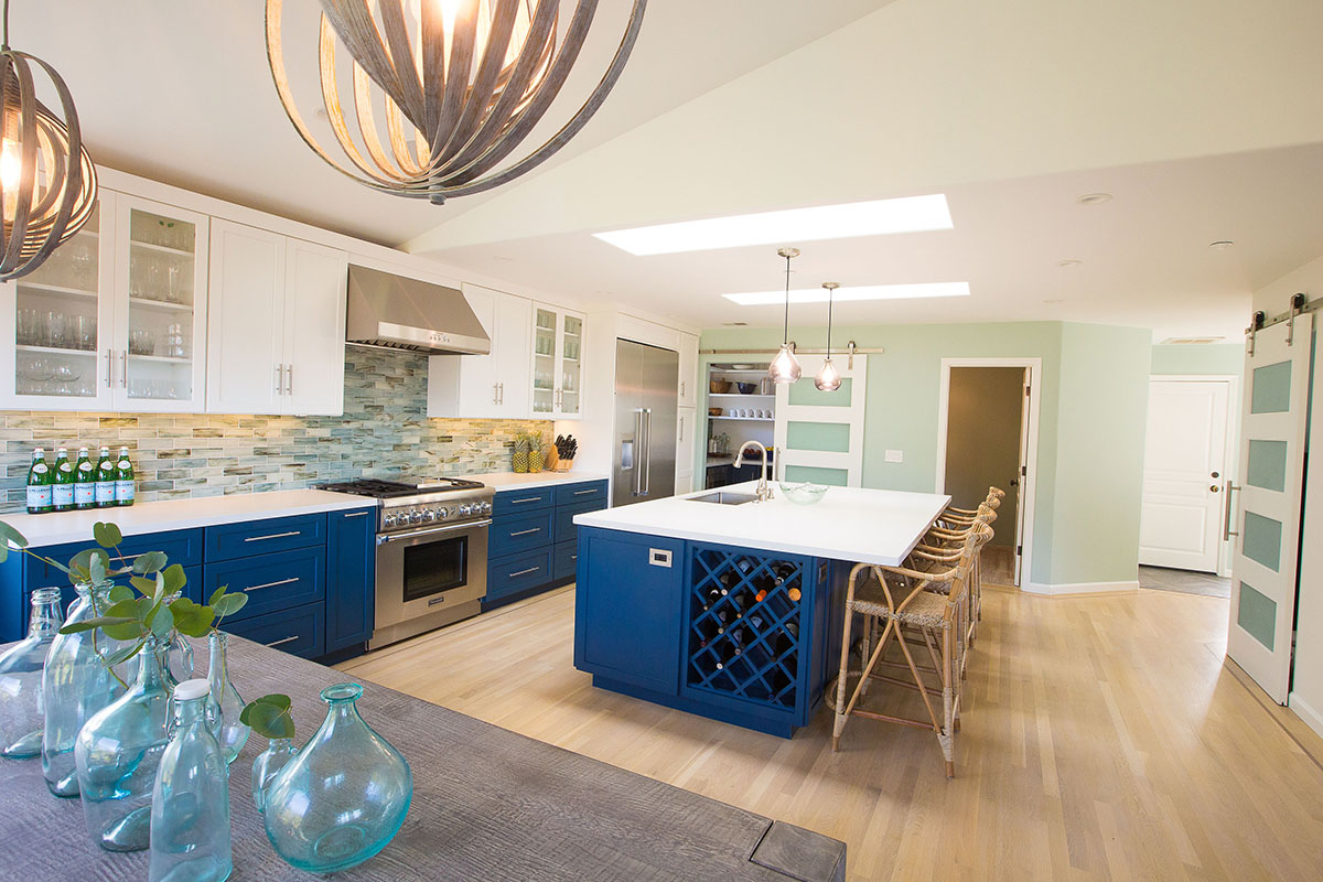 cool-blue-kitchen-island-sink-wine-rack