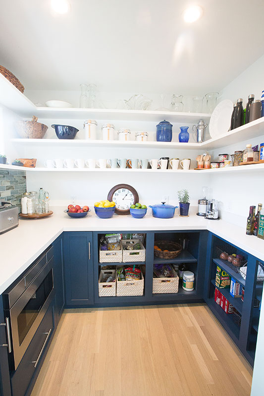 v-cool-blue-kitchen-pantry