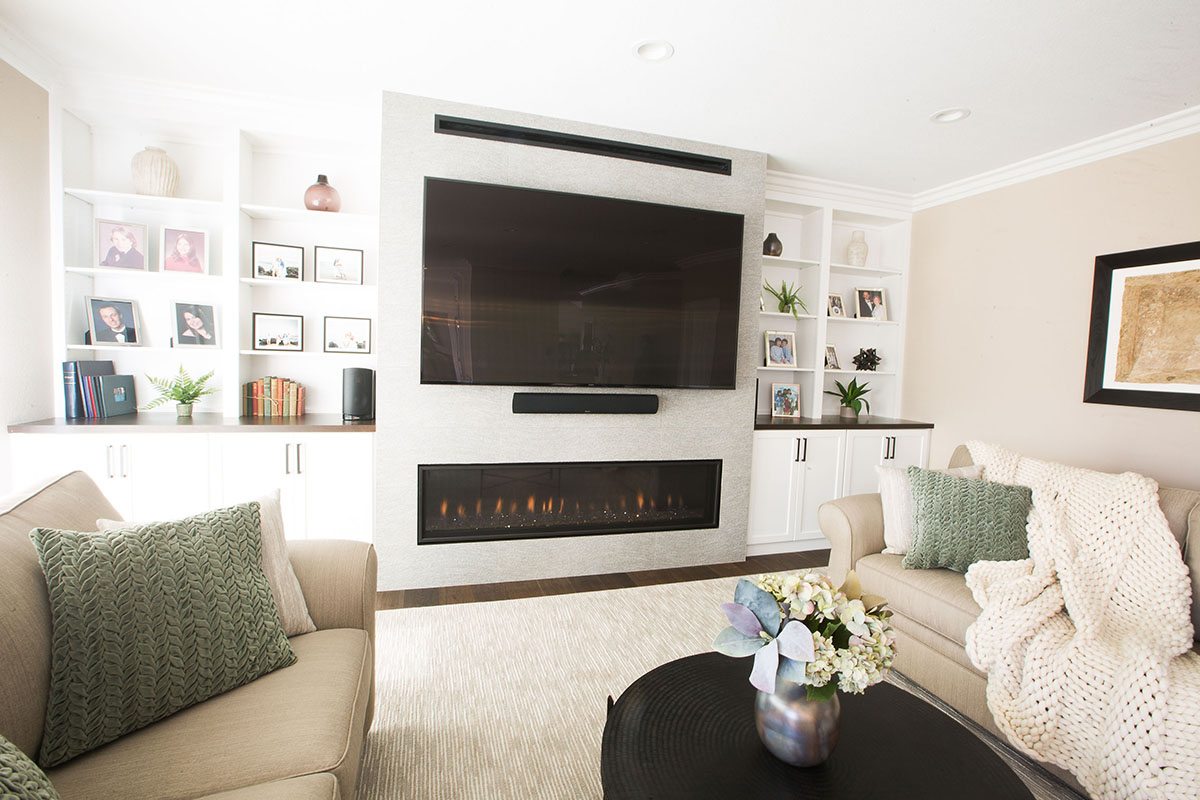 Bodas Construction Media wall and fireplace